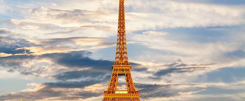 10 Famous Landmarks in Europe 